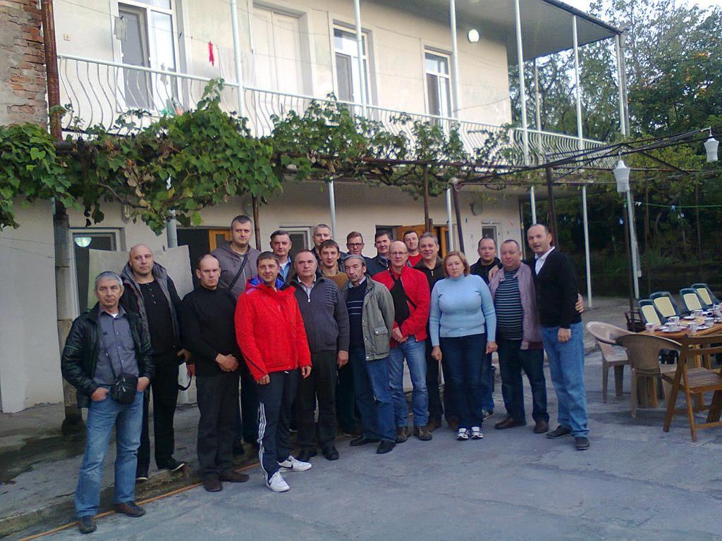Giorgi'S Homestay Kutaisi Exterior foto