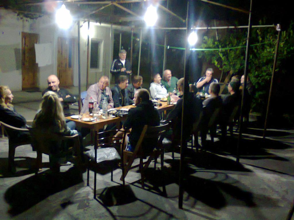 Giorgi'S Homestay Kutaisi Exterior foto