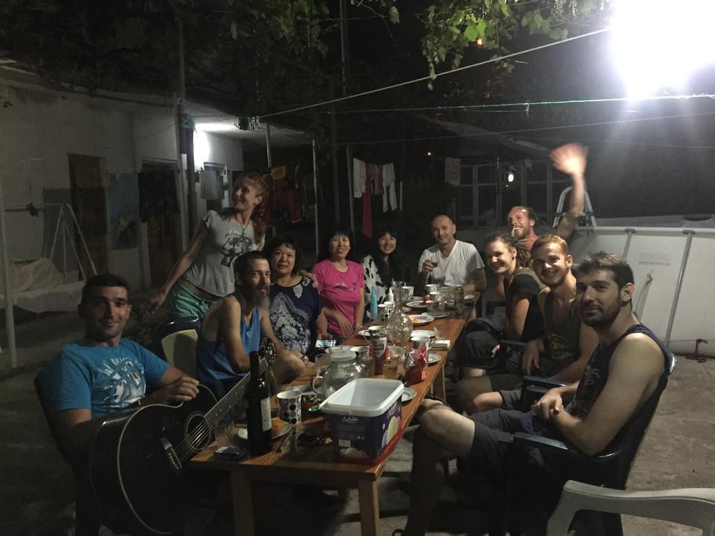 Giorgi'S Homestay Kutaisi Exterior foto