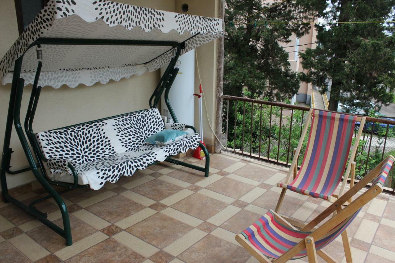 Giorgi'S Homestay Kutaisi Exterior foto